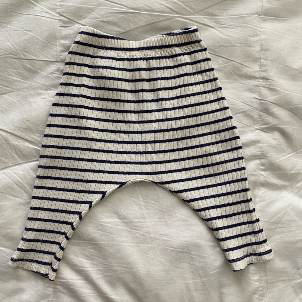 Old navy 12-18 month drop crotch pant